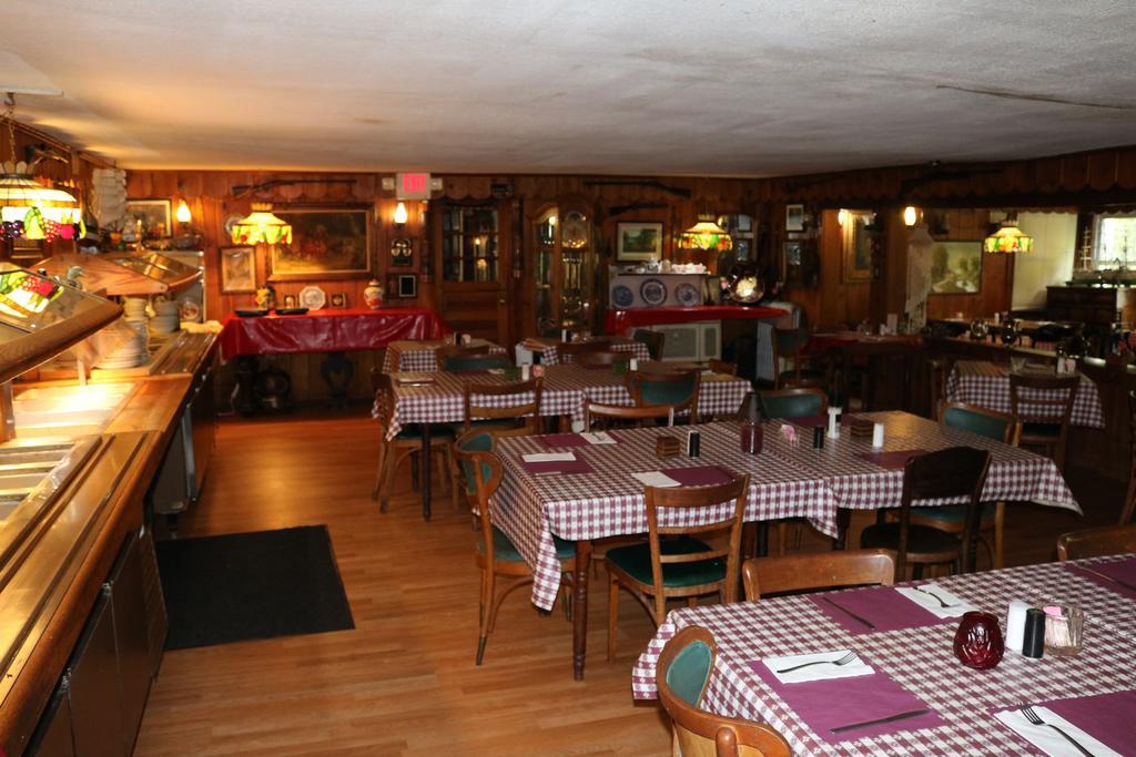 Colonial Inn Pine Hill Εξωτερικό φωτογραφία